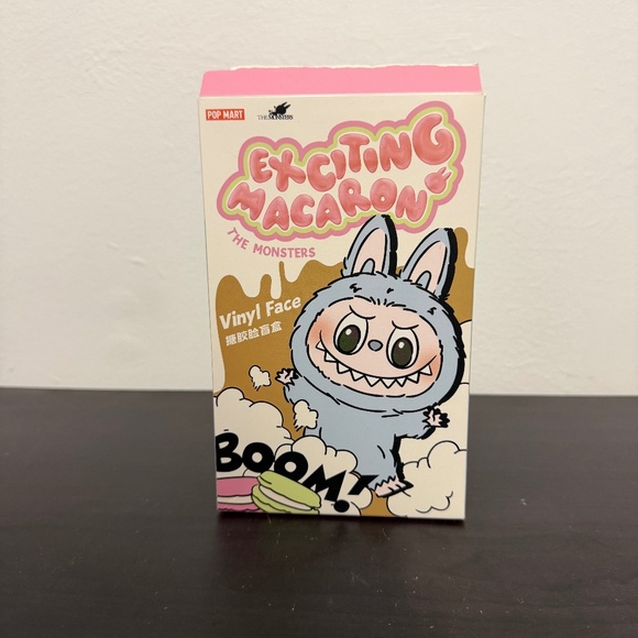 Labubu Exciting Macaron Green Grape - Picture 2 of 4